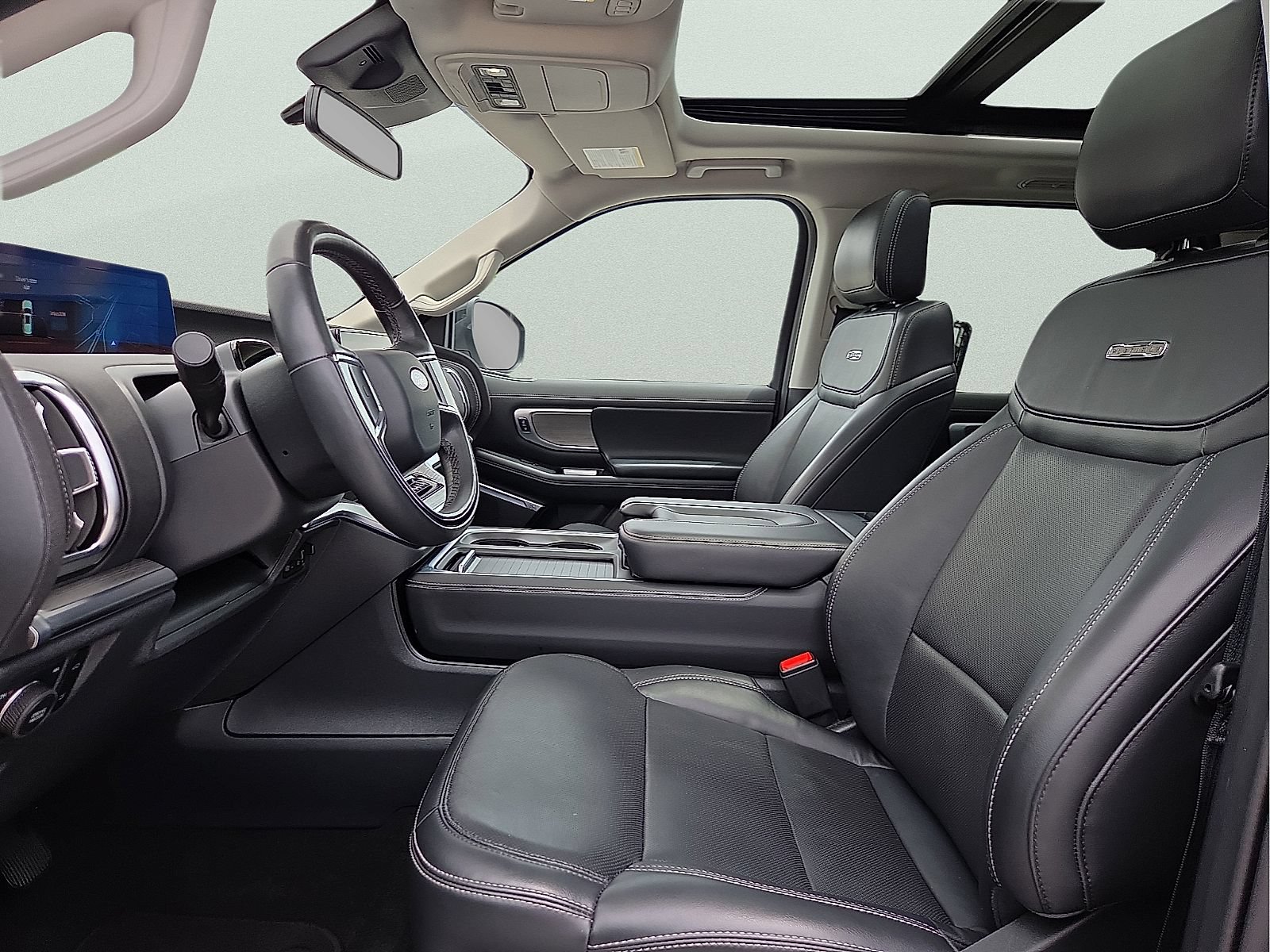 Used 2025 Ford Expedition Platinum AWD/4WD image 15