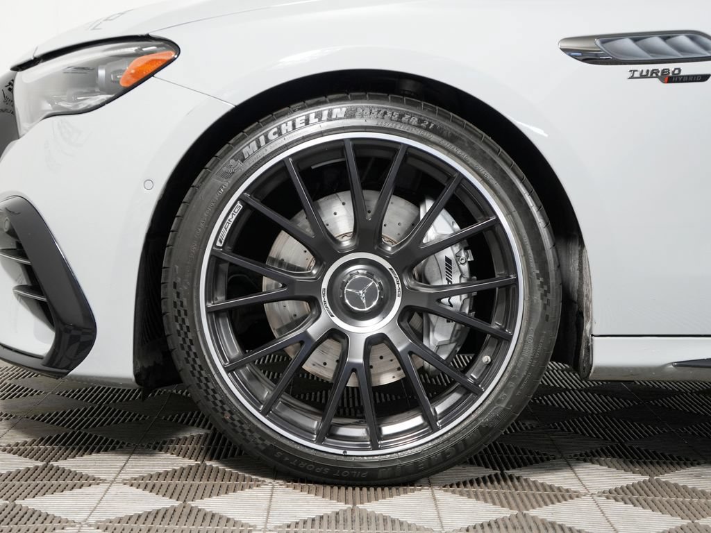 Certified 2025 Mercedes-Benz E 53 AMG e 4MATIC Sedan image 9