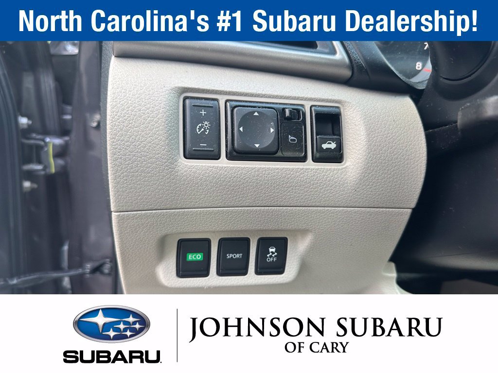 Used 2015 Nissan Sentra SL FWD image 16