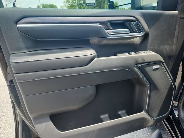 Used 2024 Chevrolet Silverado 3500 LTZ w/ LTZ Plus Package AWD/4WD image 12