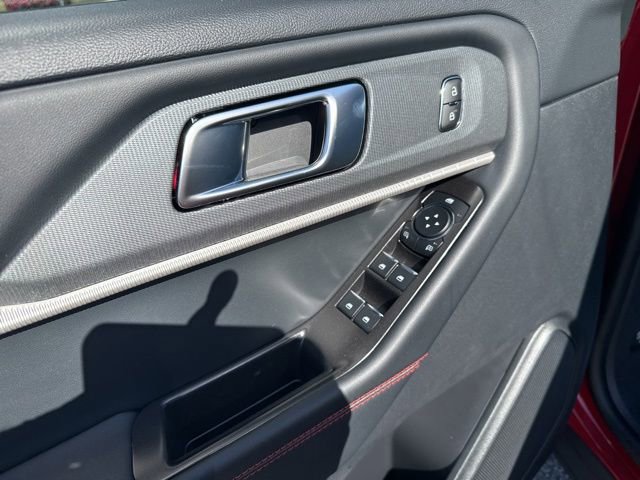 New 2026 Ford Explorer ST-Line RWD image 24