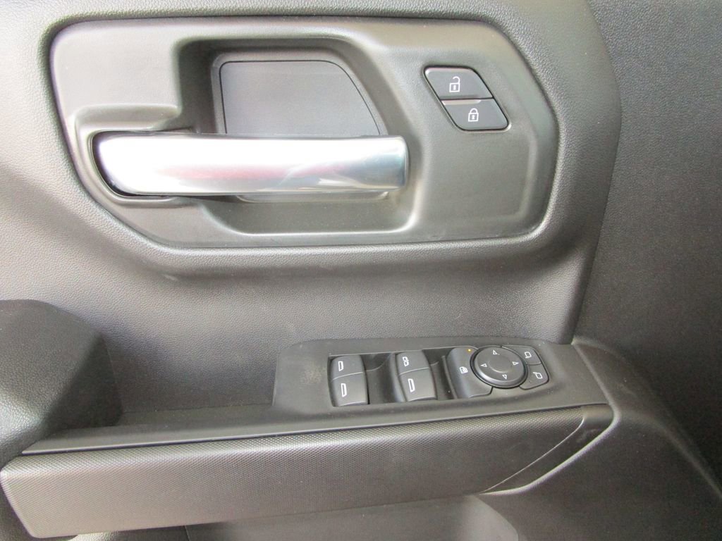 New 2026 GMC Sierra 1500 Pro w/ Pro Value Package image 30