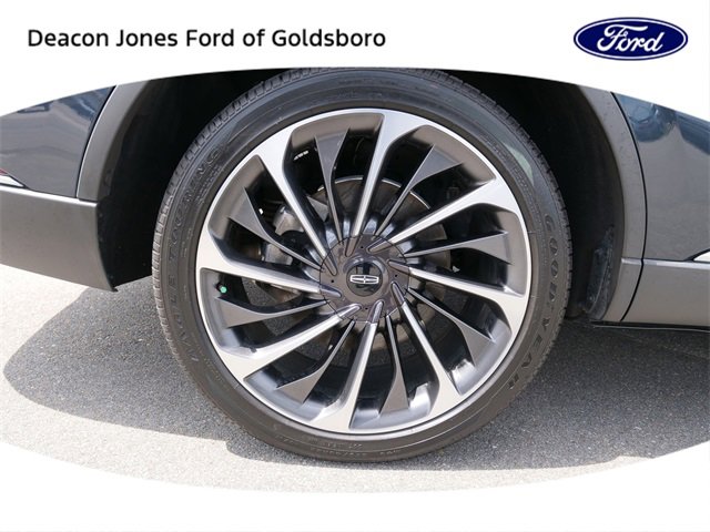 Used 2023 Lincoln Aviator Reserve w/ Equipment Group 201A image 11