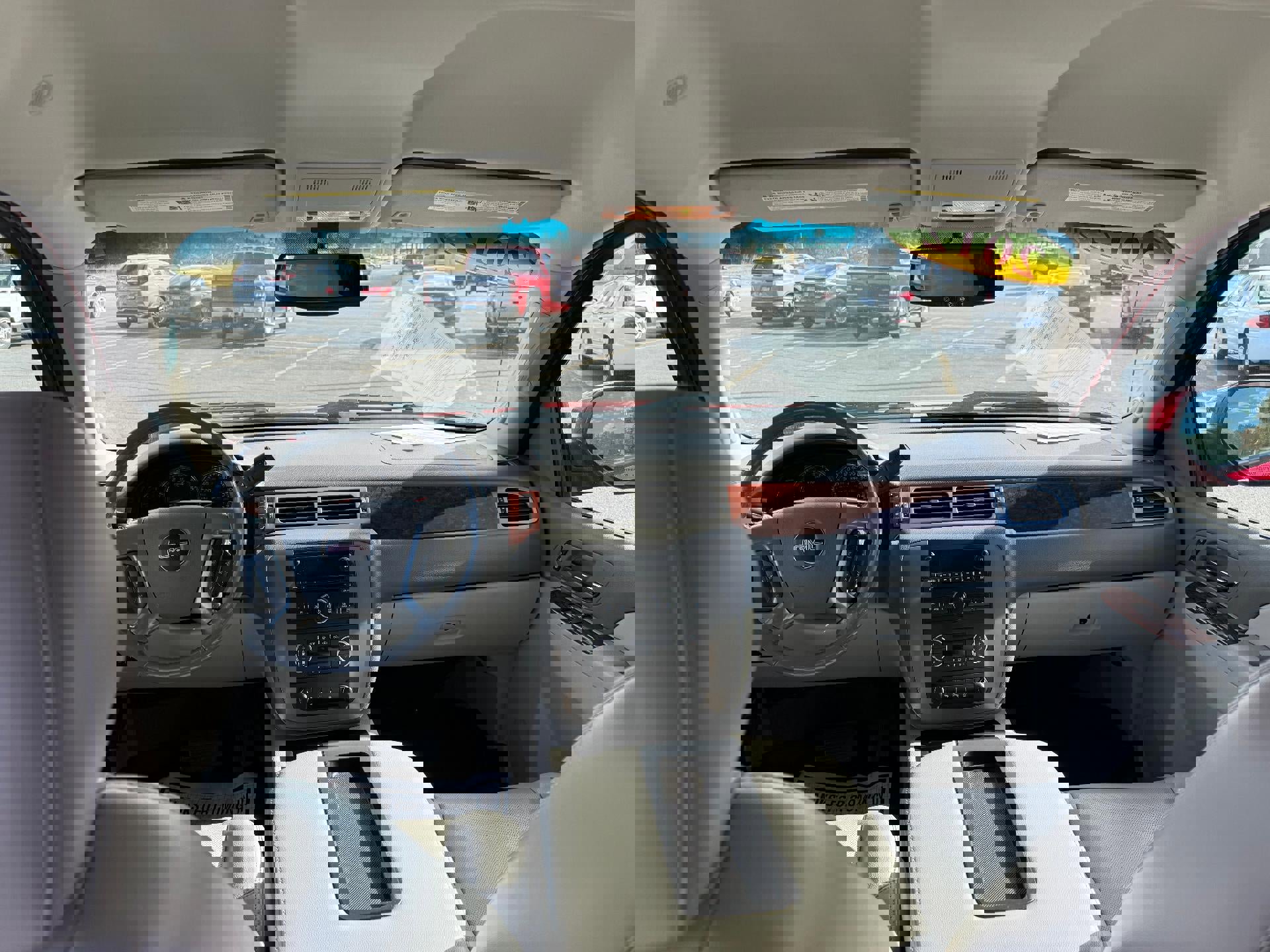 Used 2012 GMC Sierra 1500 SLT w/ SLT Convenience Package image 4