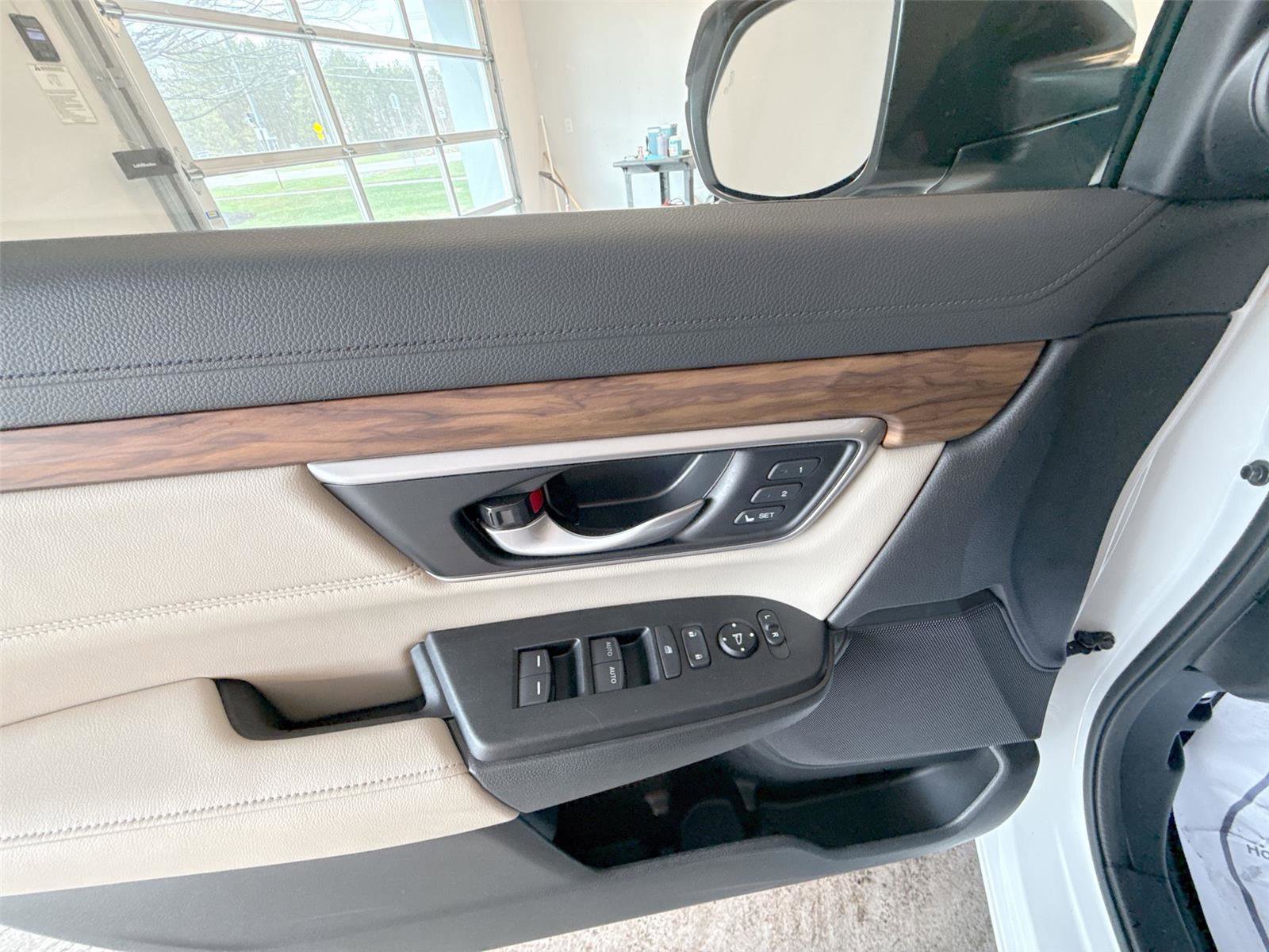 Used 2021 Honda CR-V EX-L image 15