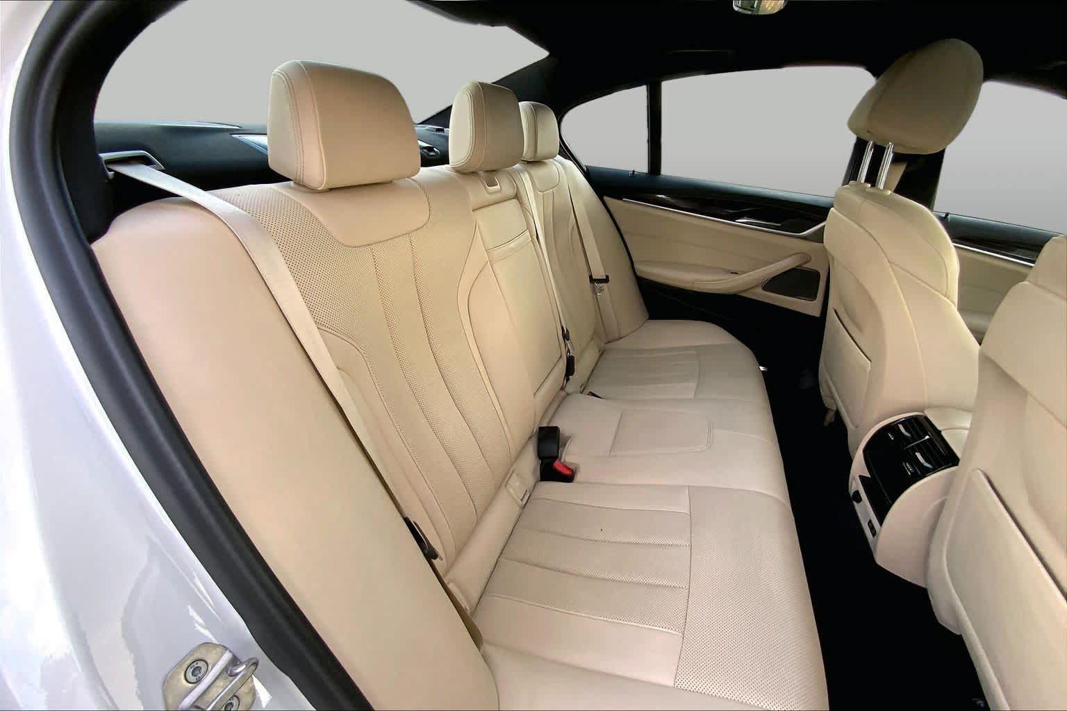 Used 2022 BMW 530i xDrive AWD/4WD image 20