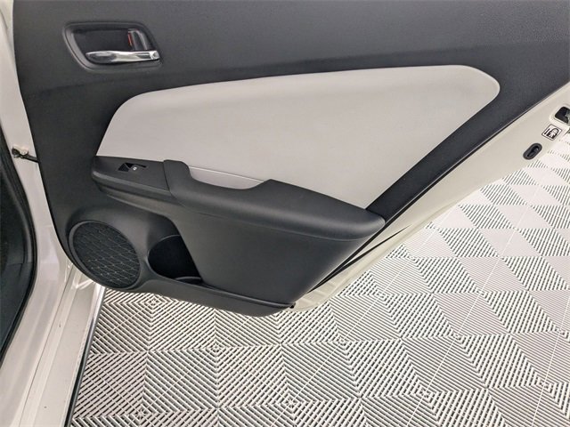 Used 2017 Toyota Prius Four image 28