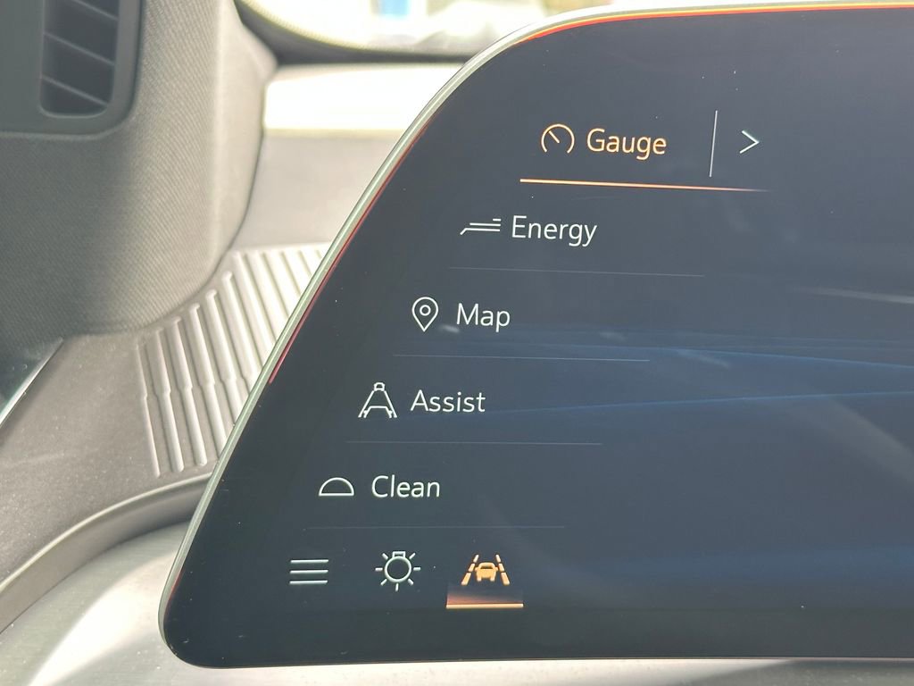 Used 2026 Cadillac Vistiq Sport image 35