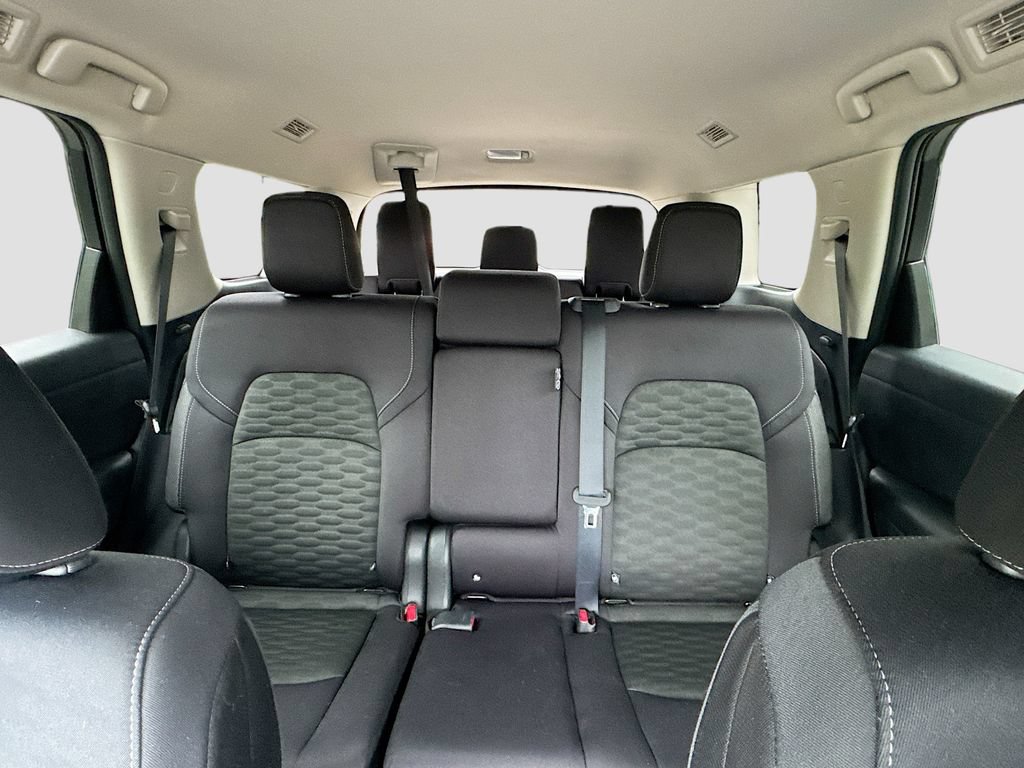 Certified 2024 Nissan Pathfinder SV FWD image 28