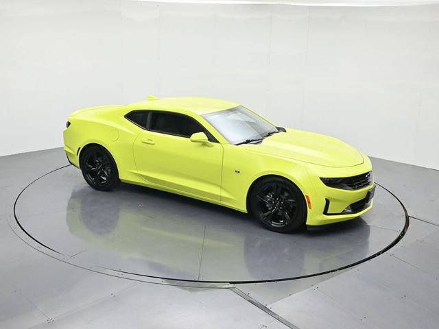 Used 2021 Chevrolet Camaro LT w/ RS Package image 38