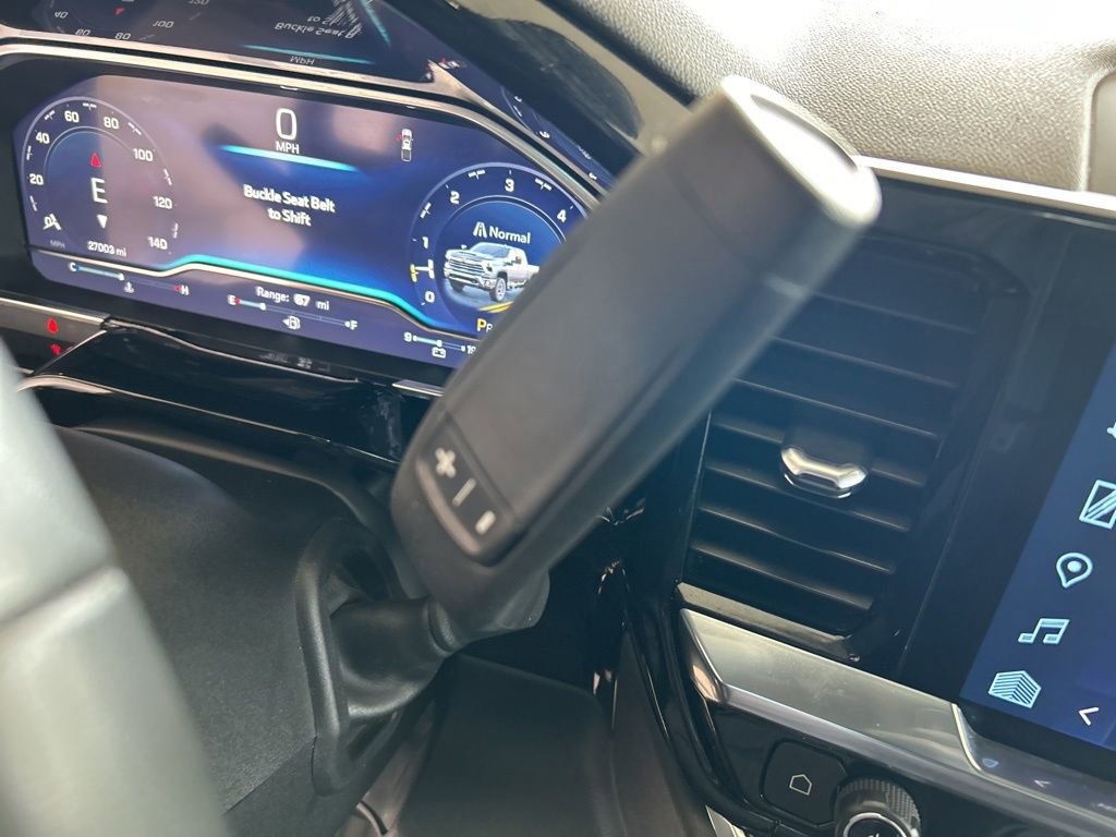 Used 2024 Chevrolet Silverado 2500 LT image 8