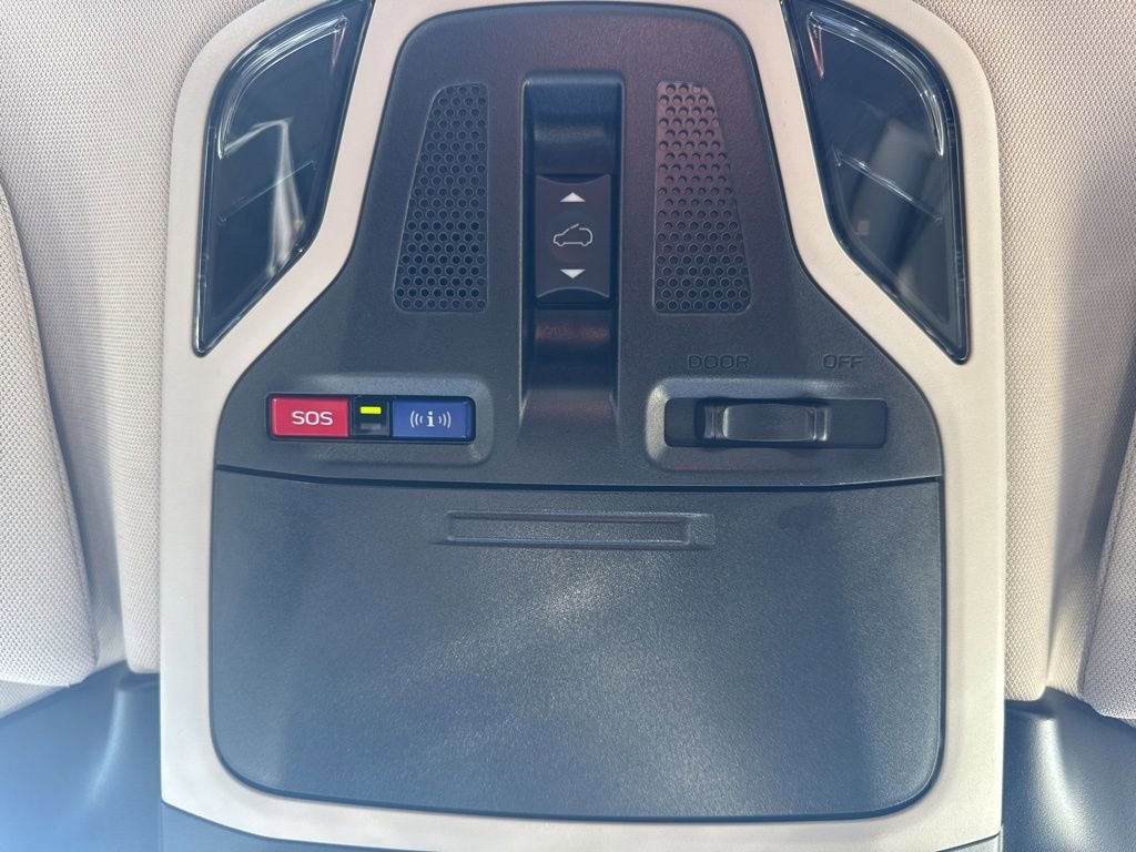 Used 2024 Subaru Legacy Limited image 32