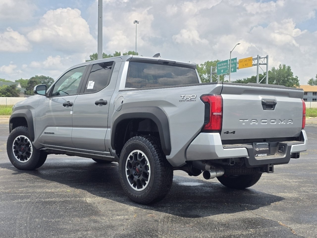 New 2026 Toyota Tacoma TRD Off-Road AWD/4WD image 13