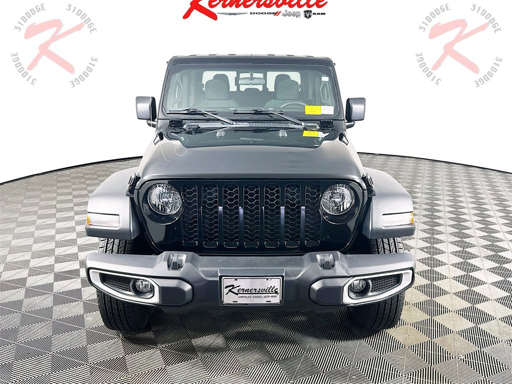 Used 2023 Jeep Gladiator Sport video 2