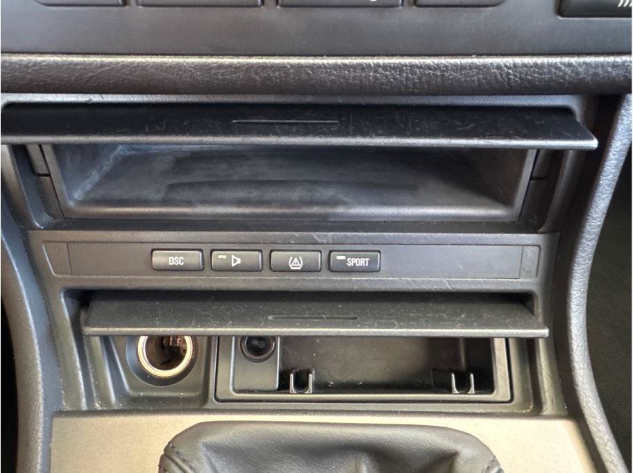 Used 2002 BMW M3 Coupe RWD image 21