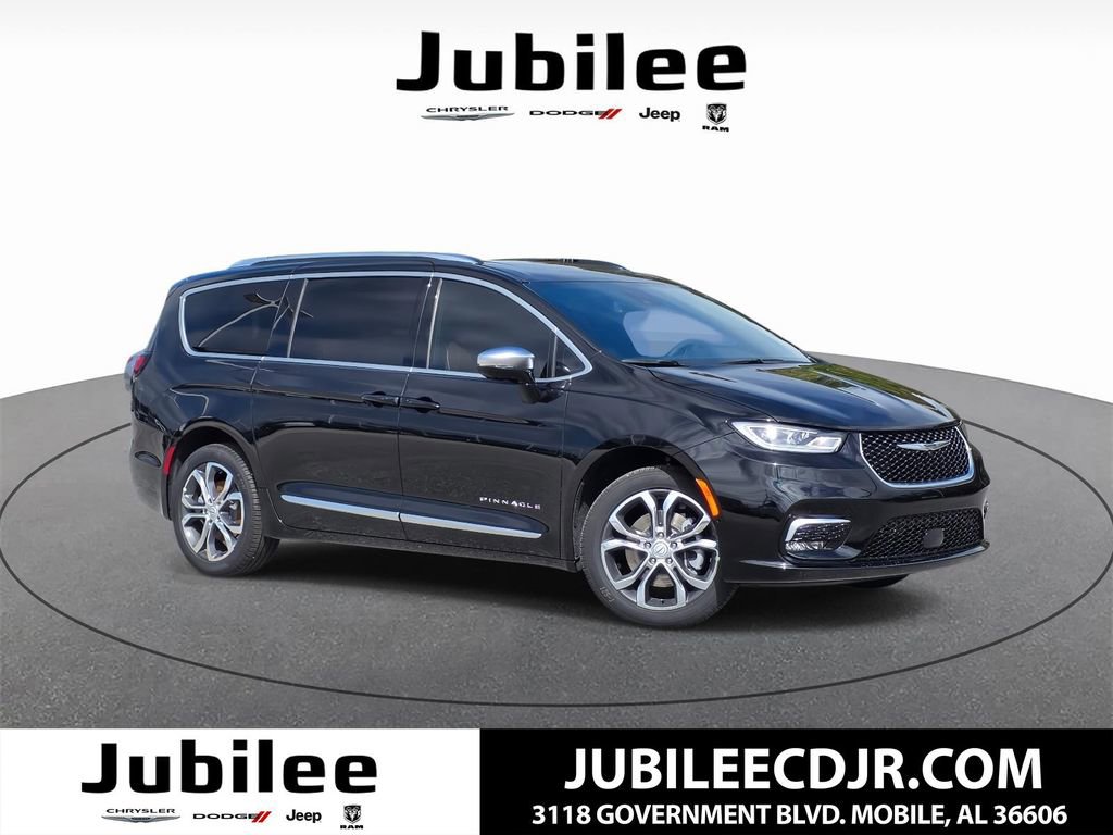 New 2026 Chrysler Pacifica Pinnacle w/ Trailer Tow Group image 1