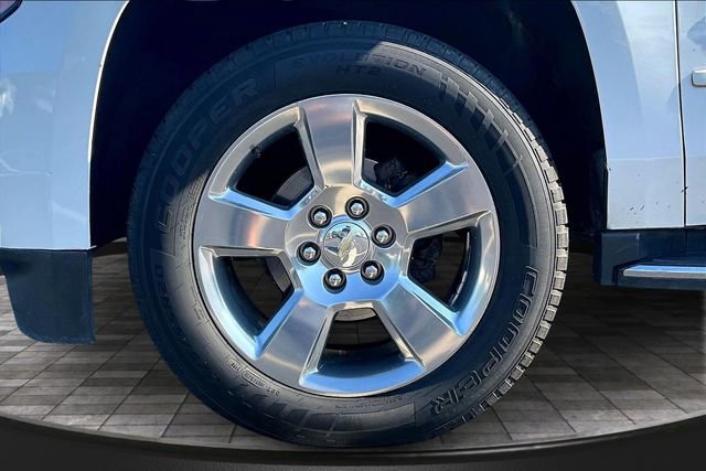 Used 2020 Chevrolet Suburban Premier image 33