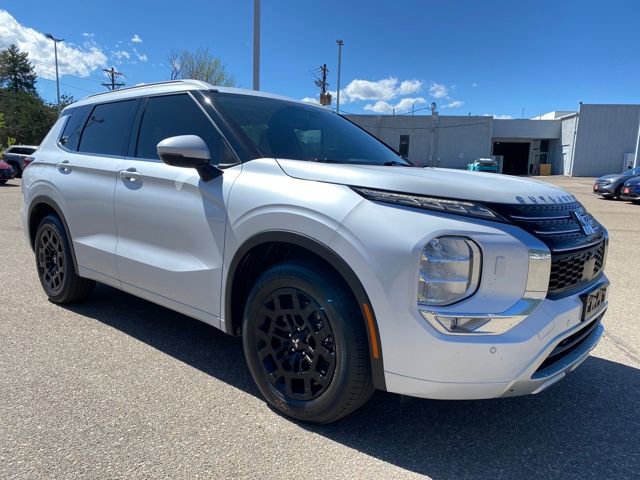 Used 2022 Mitsubishi Outlander SEL image 8