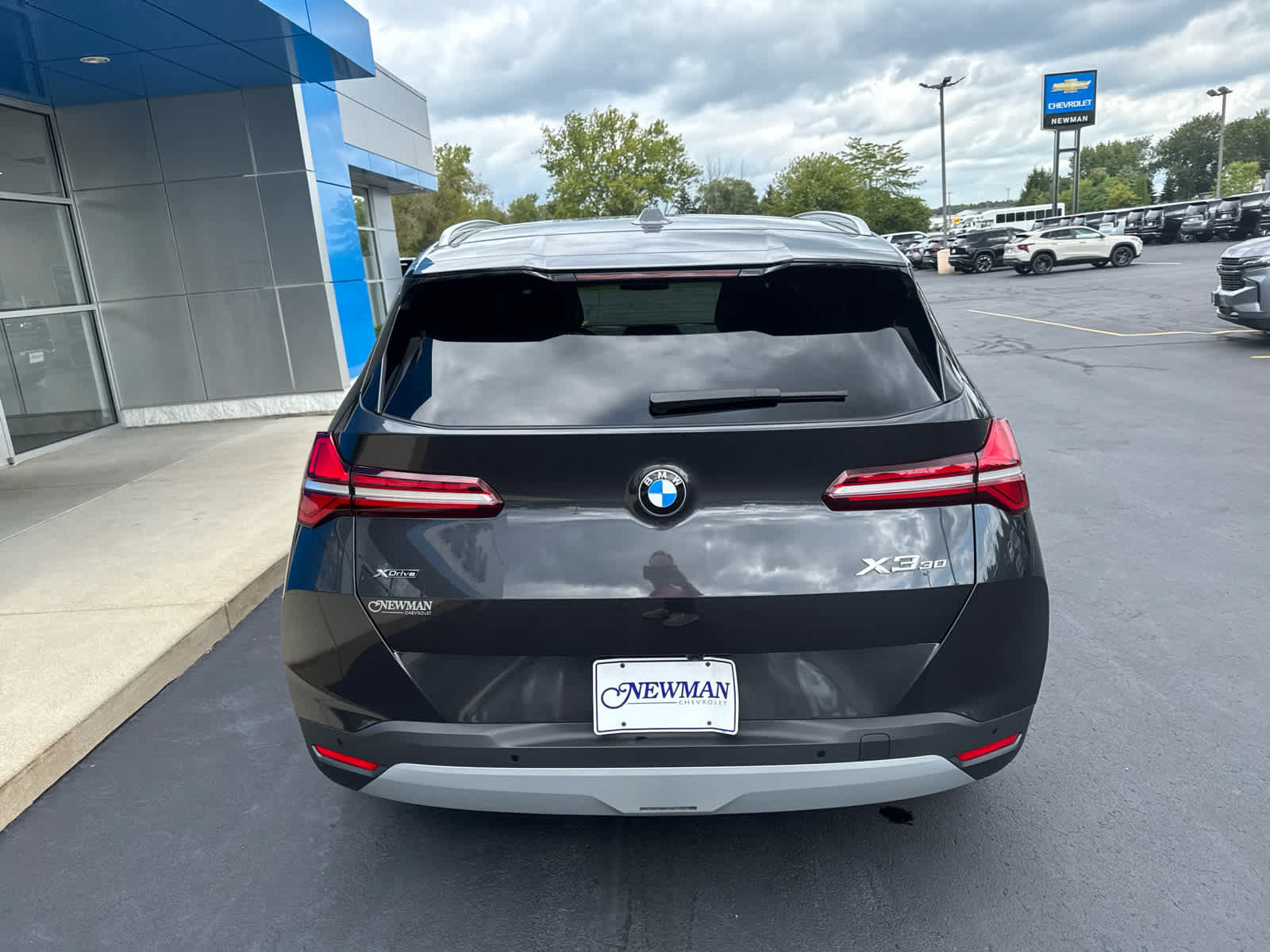 Used 2025 BMW X3 xDrive30i w/ Convenience Package AWD/4WD image 10