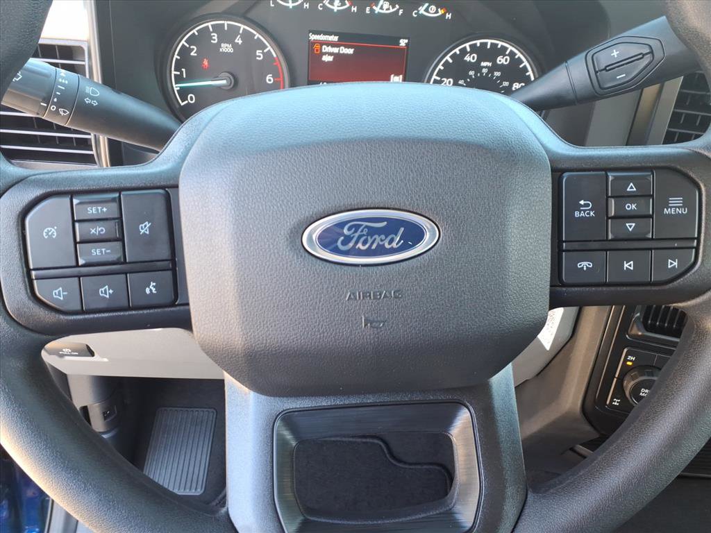 New 2026 Ford F350 4x4 SuperCab Super Duty image 14