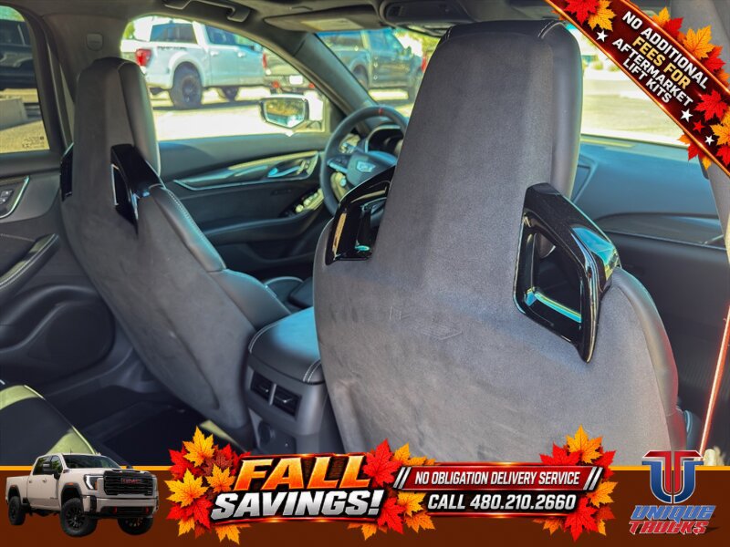 Used 2022 Cadillac CT5 V Blackwing w/ Carbon Fiber Package 1 RWD image 27