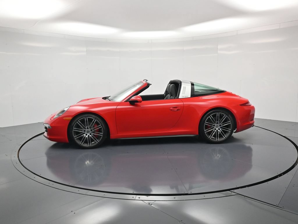 Certified 2016 Porsche 911 Targa 4S AWD/4WD image 2
