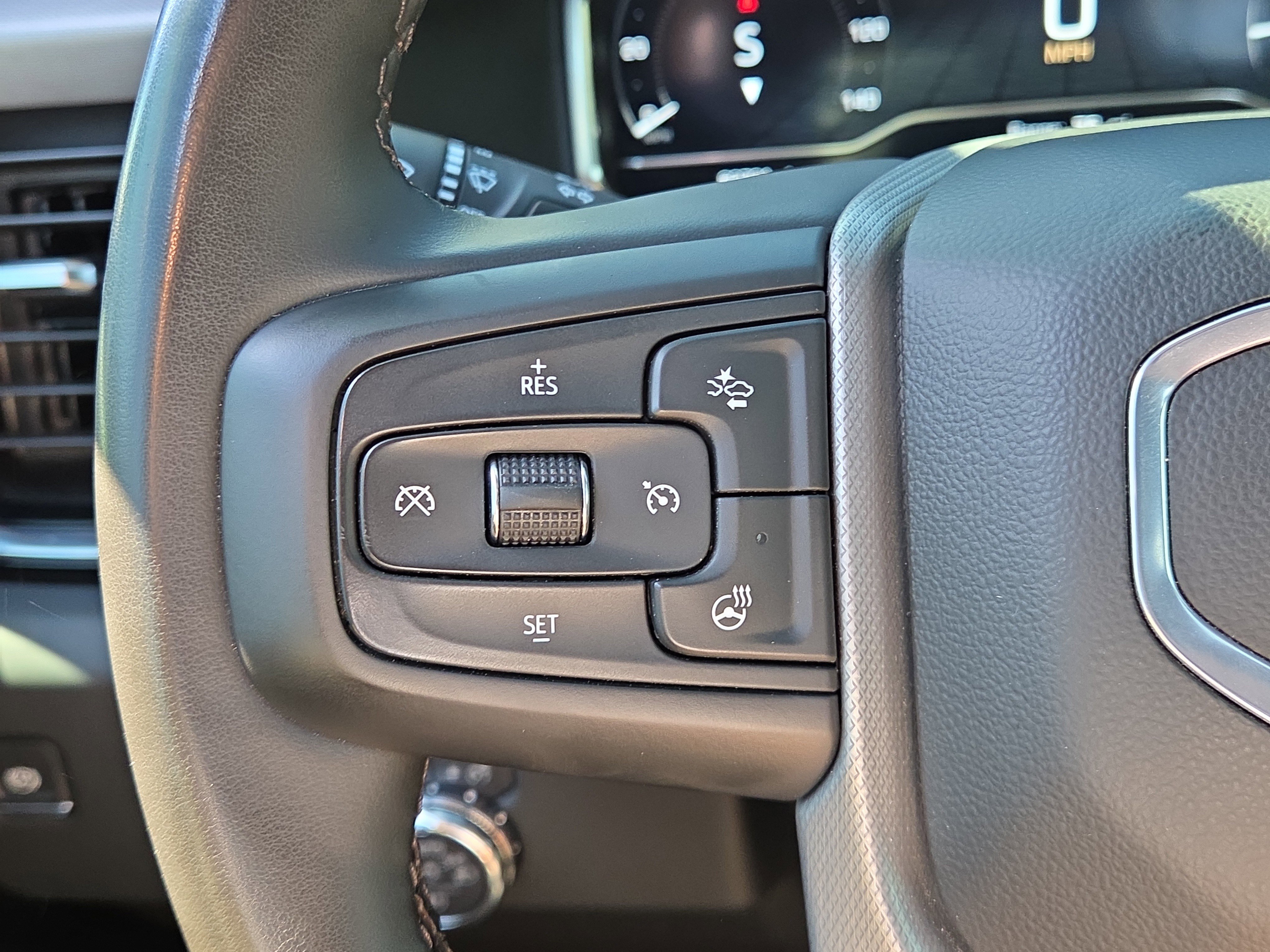 Used 2025 GMC Sierra 2500 Denali w/ Denali Reserve Package AWD/4WD image 20