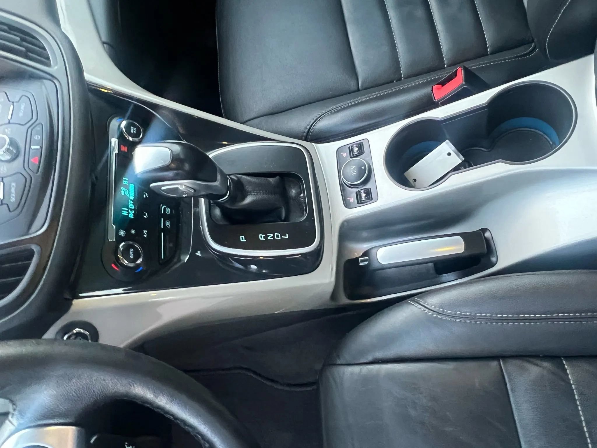 Used 2016 Ford C-MAX Energi SEL image 21