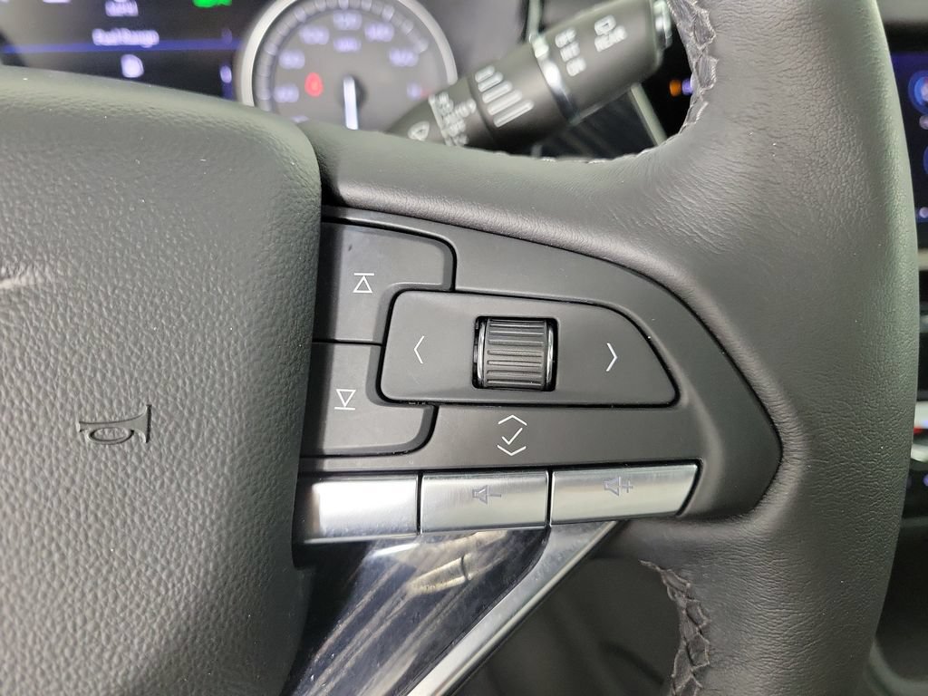 Certified 2024 Cadillac XT6 Premium Luxury w/ Technology Package AWD/4WD image 26