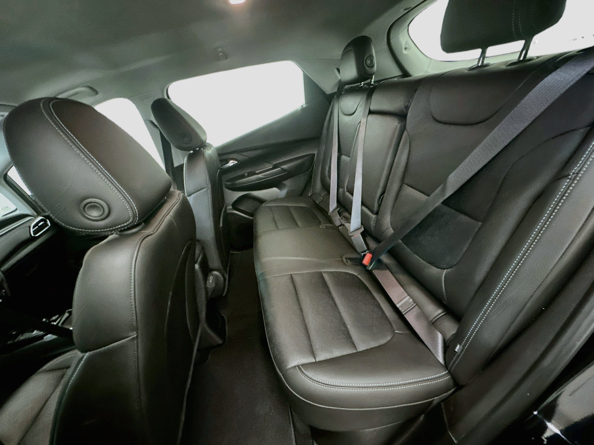 Used 2023 Chevrolet Bolt LT w/ Infotainment Package FWD image 29