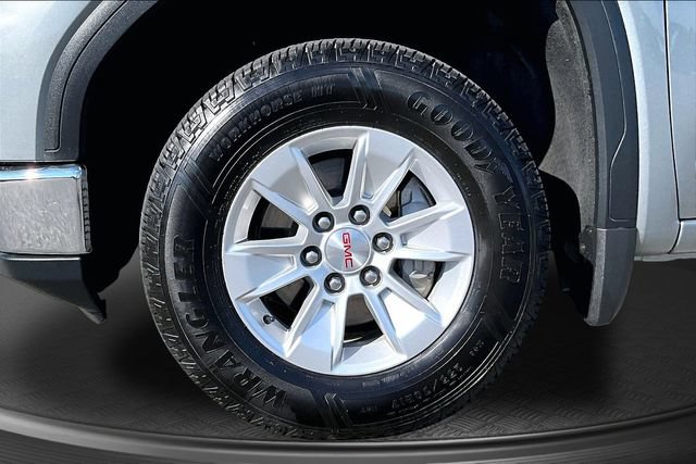 Used 2024 GMC Sierra 1500 SLE RWD image 32