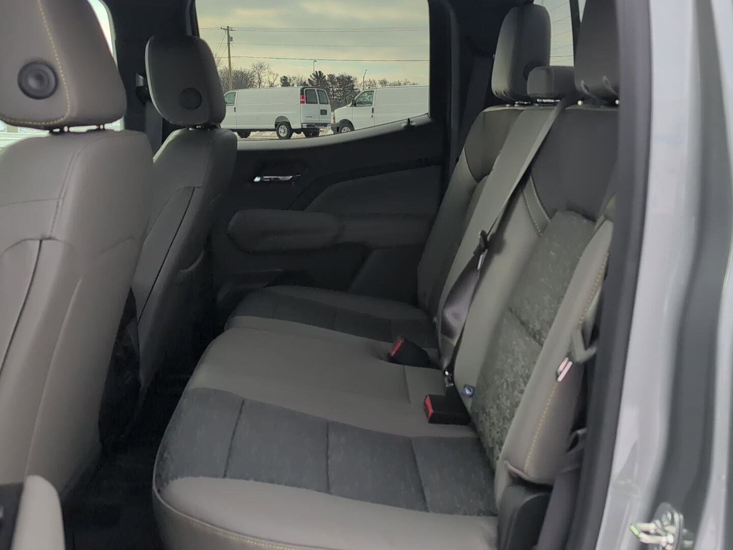 Certified 2024 Chevrolet Colorado ZR2 w/ Safety Package image 12