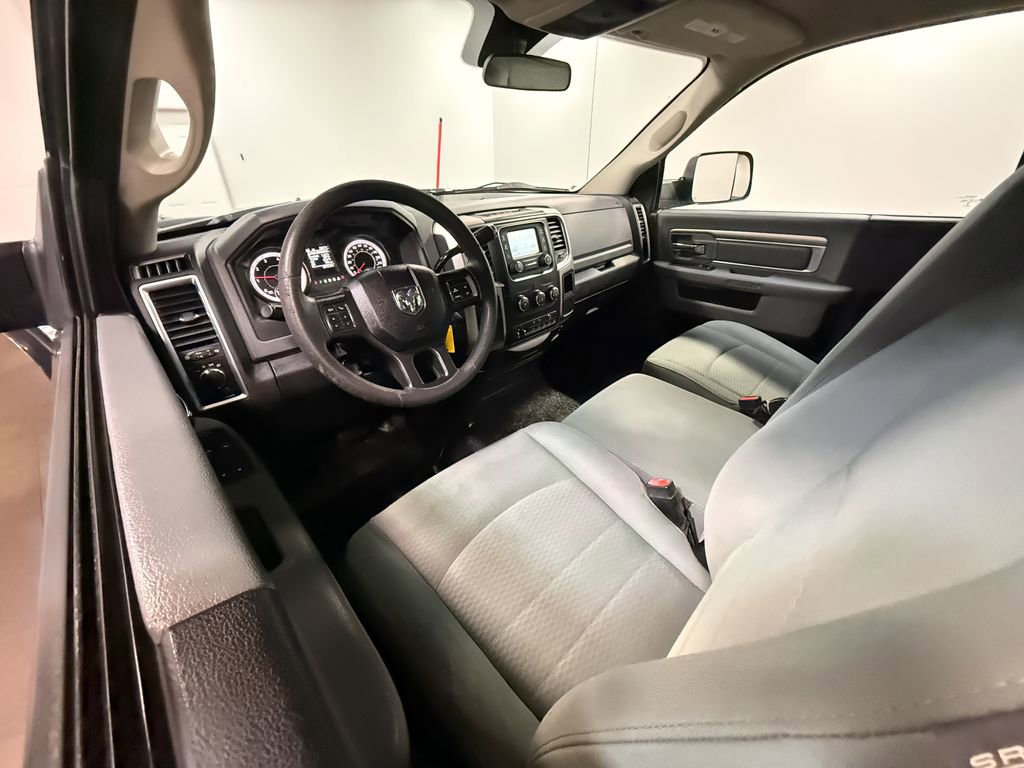 Used 2018 RAM 3500 SLT w/ Snow Chief Group image 2
