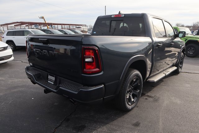 New 2026 RAM 1500 4x4 Crew Cab image 22