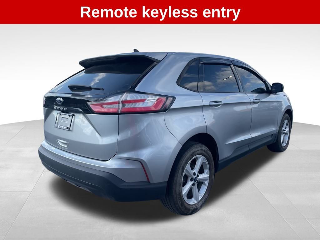 Used 2021 Ford Edge SE image 5
