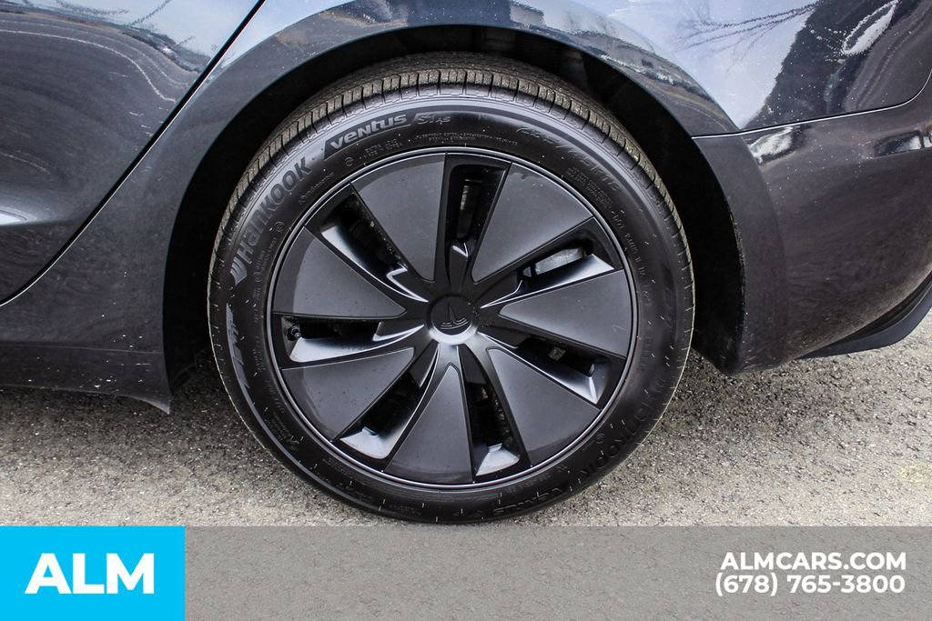 Used 2025 Tesla Model 3 Long Range AWD/4WD image 16