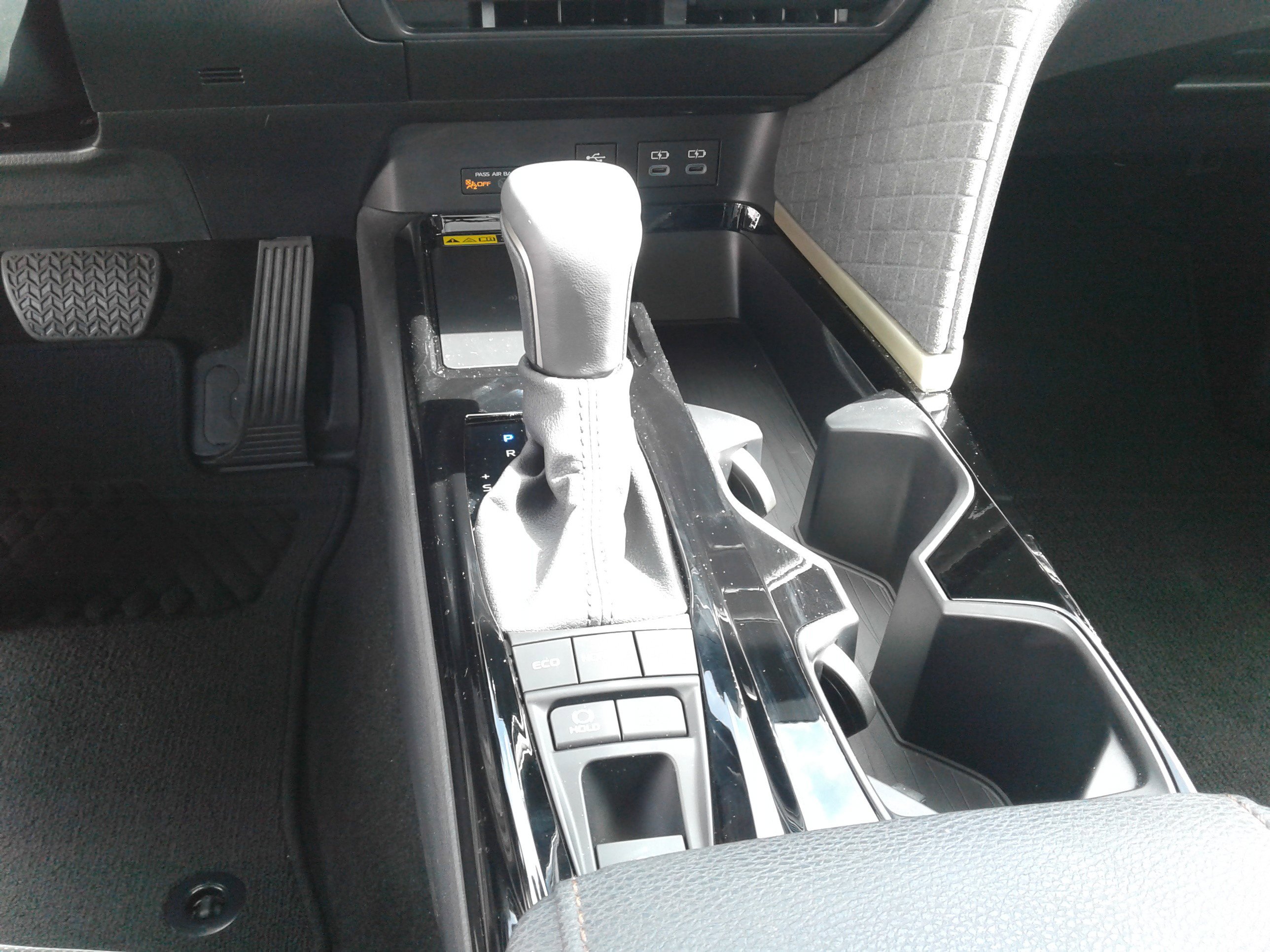 Used 2026 Toyota Camry XLE image 17