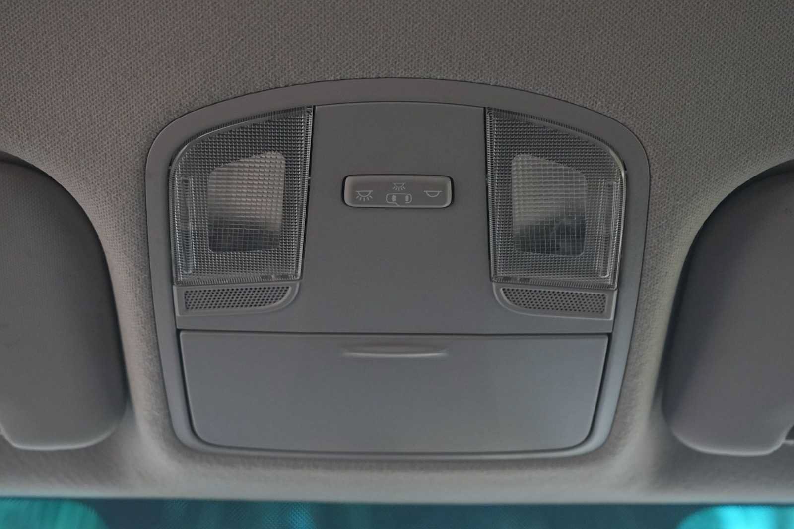 Used 2020 Hyundai Accent SE FWD image 25