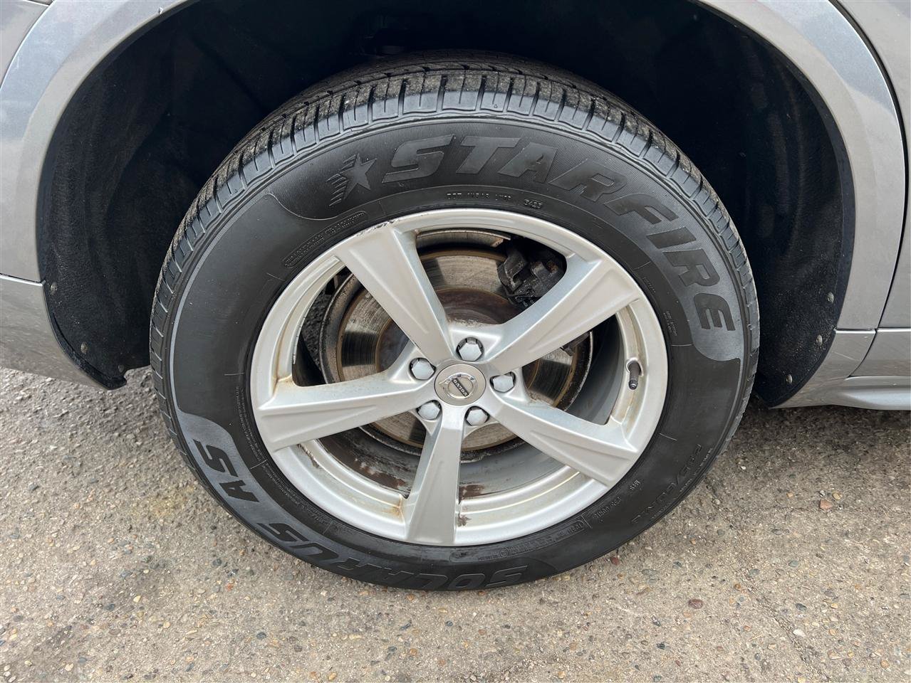 Used 2019 Volvo XC90 T5 Momentum AWD/4WD image 17