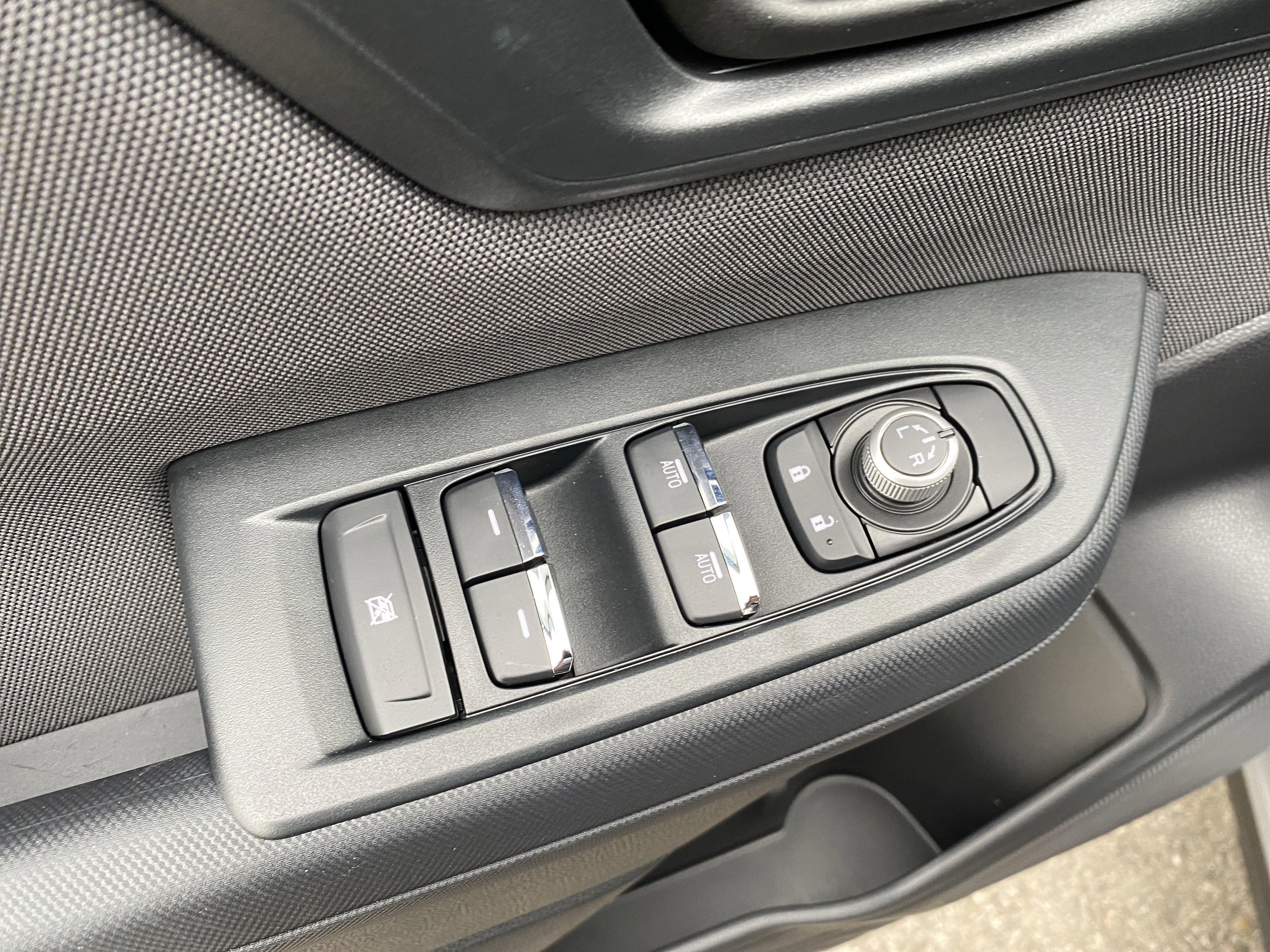 Used 2025 Subaru Forester Premium image 18