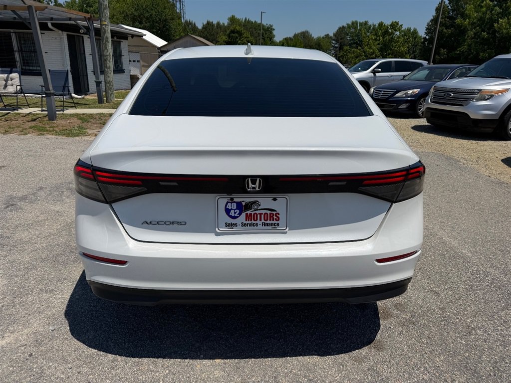 Used 2023 Honda Accord EX image 4