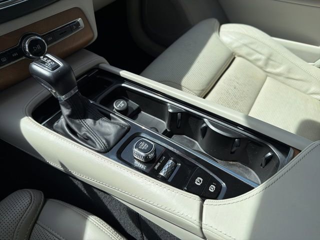 Used 2020 Volvo XC90 T6 Inscription image 22