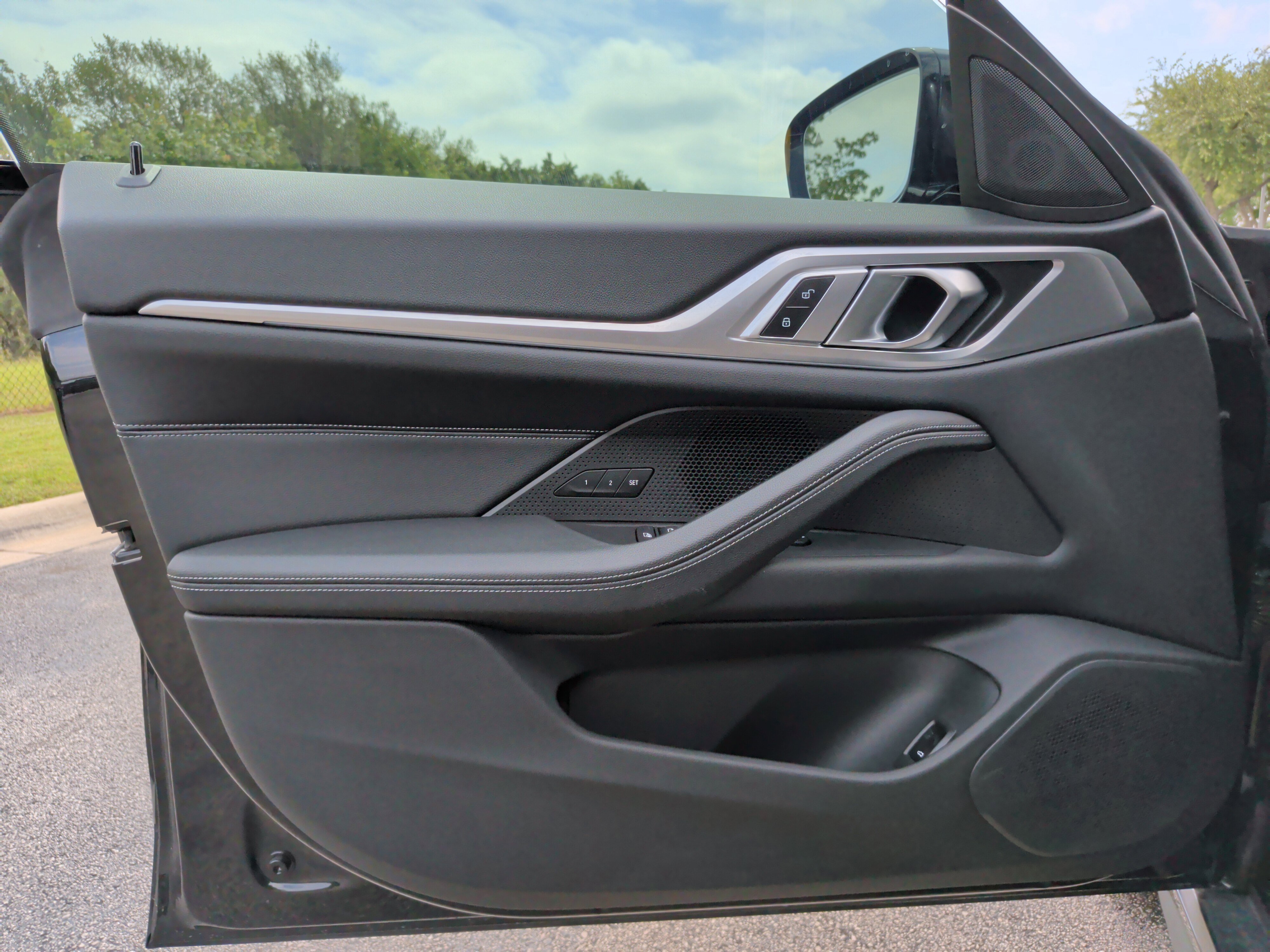 Used 2023 BMW i4 eDrive35 w/ Premium Package RWD image 29