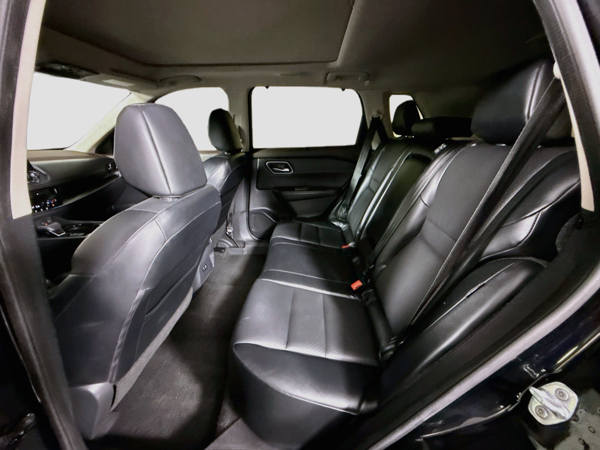 Used 2021 Nissan Rogue SV w/ Premium Package FWD image 25
