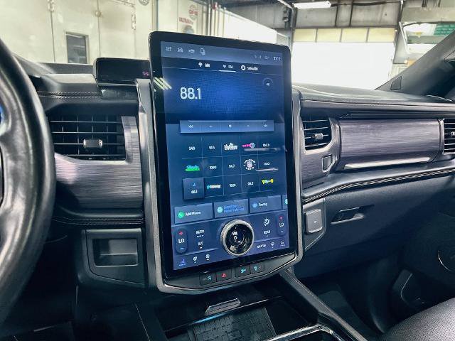 Certified 2022 Ford Expedition Platinum AWD/4WD image 35