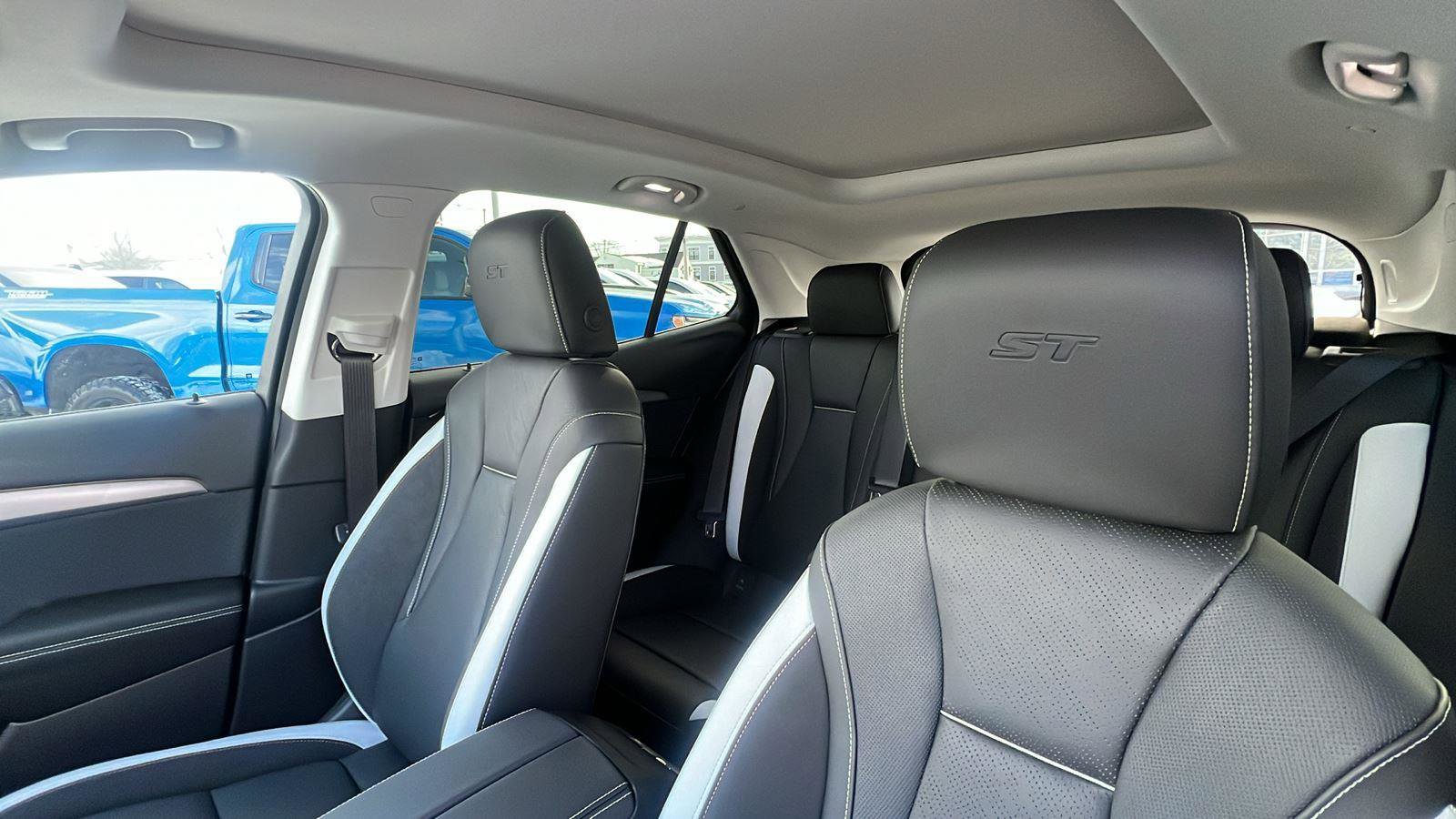 New 2026 Buick Envision Sport Touring image 21