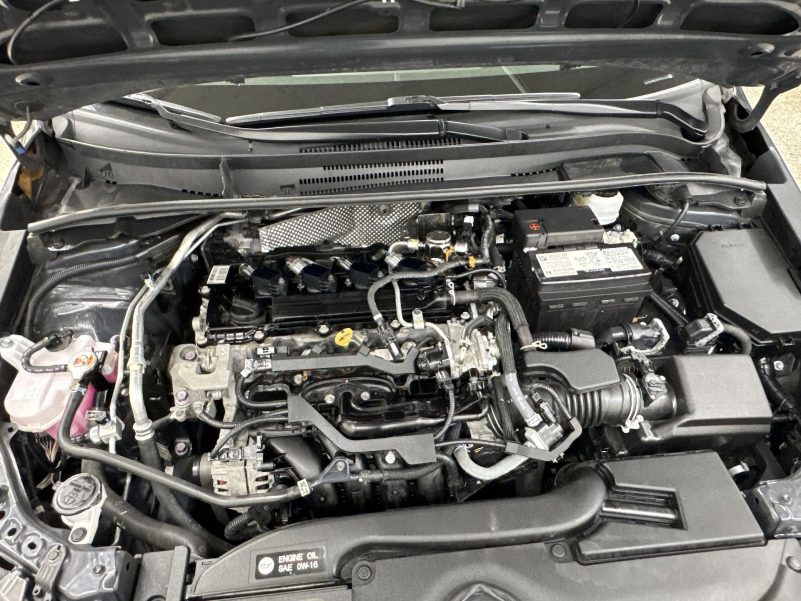 Used 2023 Toyota Corolla LE image 32