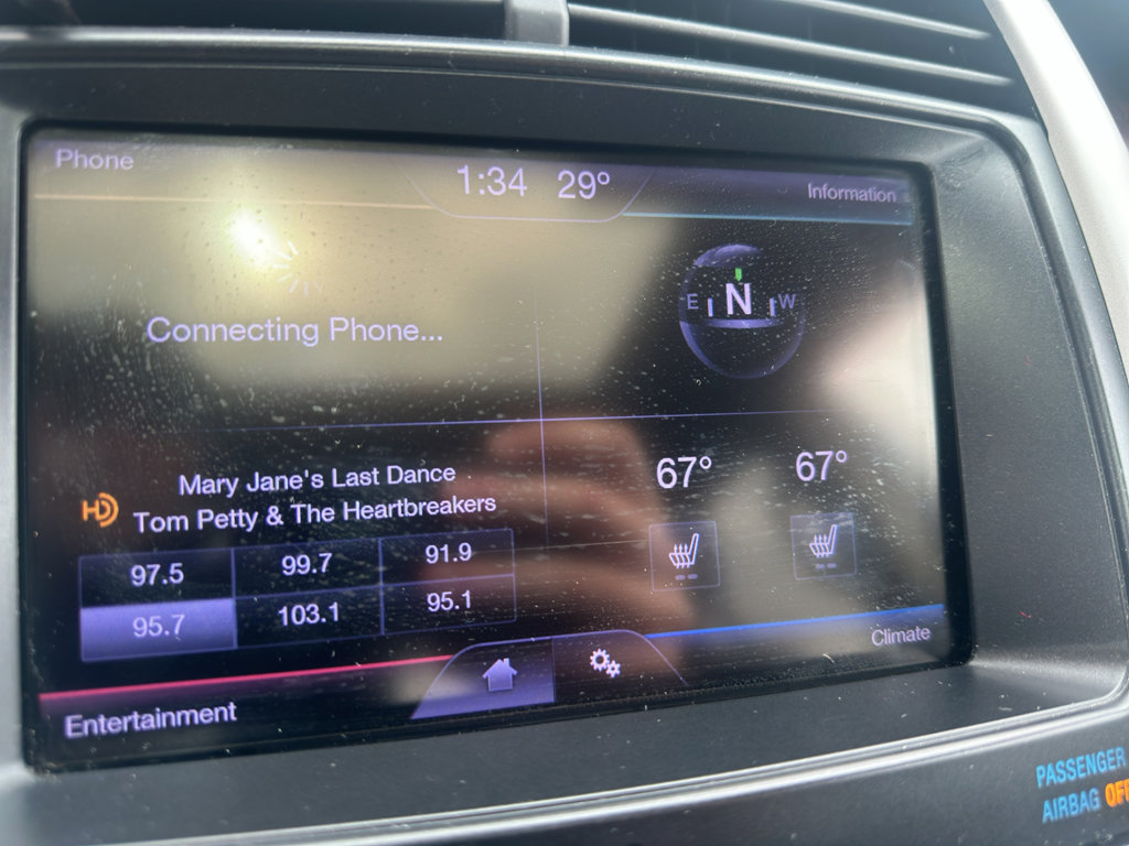 Used 2013 Ford Edge Limited image 6