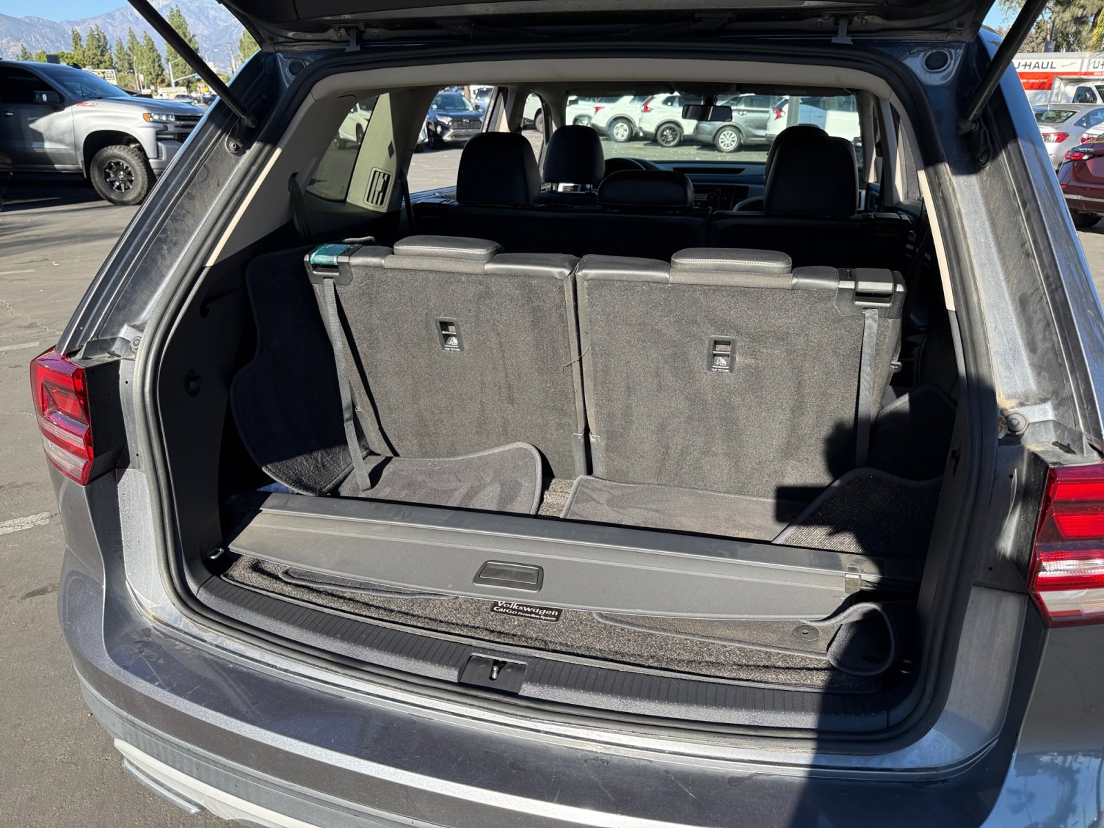 Used 2019 Volkswagen Atlas SE w/ Towing Package image 19