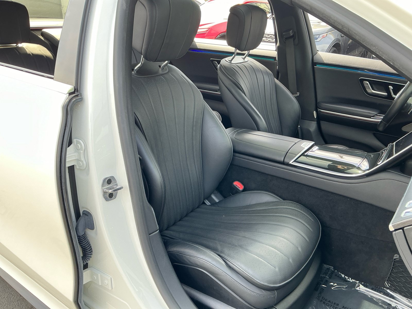 Used 2022 Mercedes-Benz S 580 4MATIC Sedan w/ AMG Line Package image 22